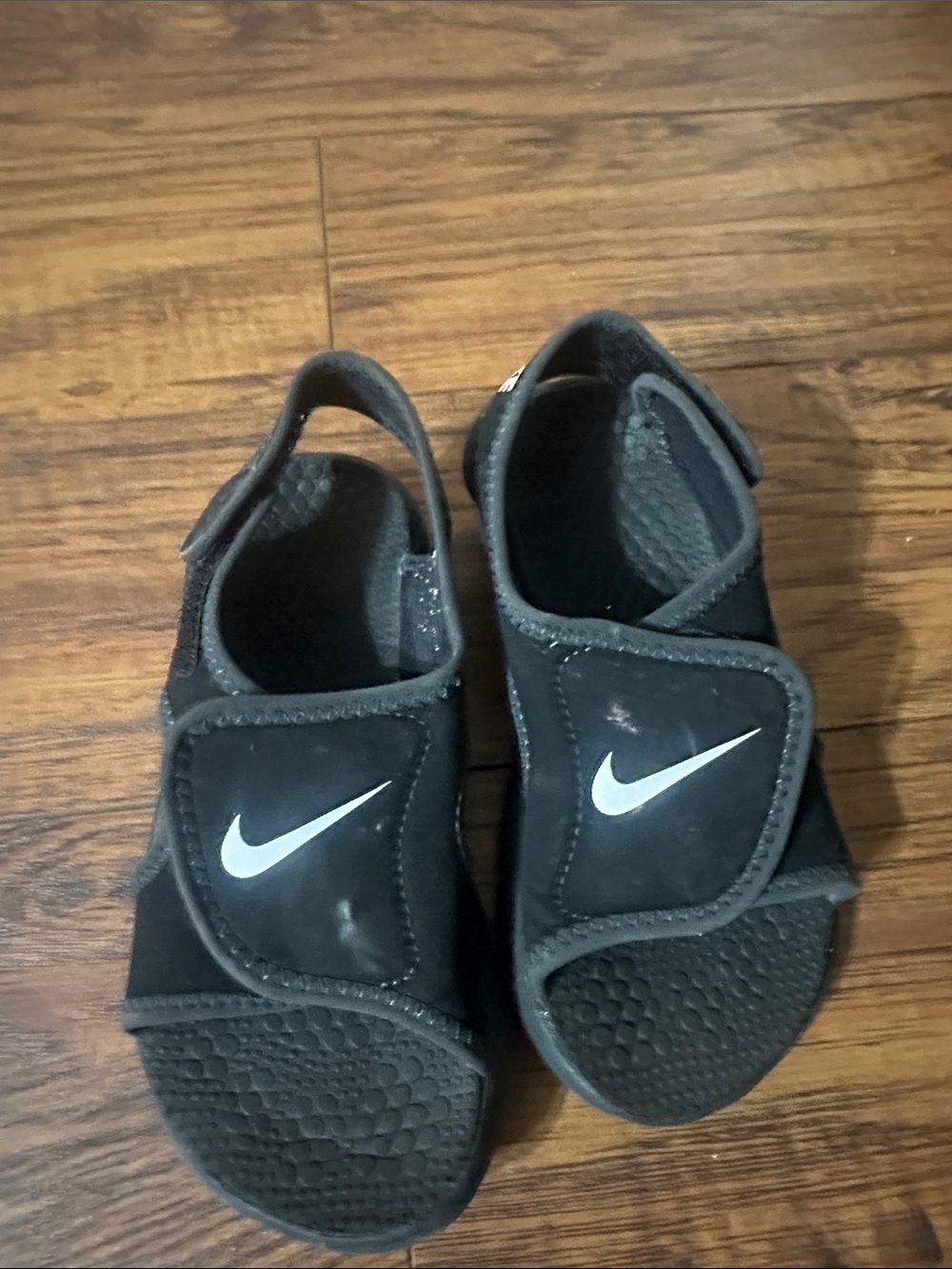 Nike Black Kids Velcro Swoosh Sandals